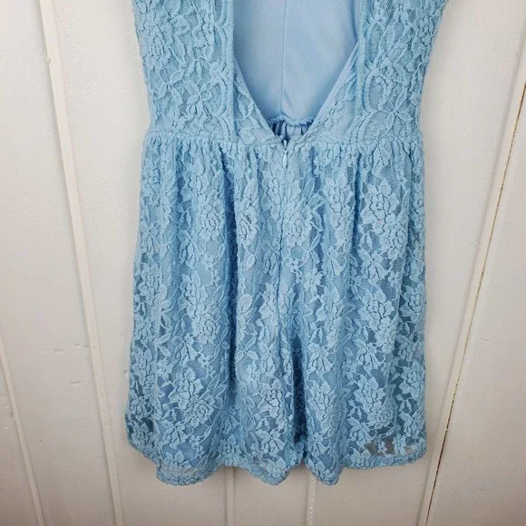 Altar'd State Lovely Powder Blue Jr XS Racer Keyhole Back Lace Lined MIni Dress - Picture 8 of 11